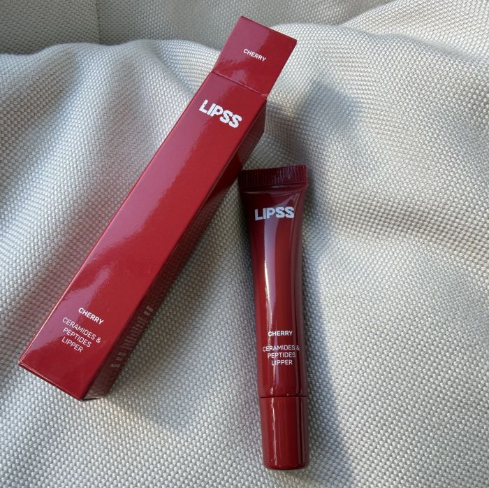 Lipss Блиск для губ Cherry (Ceramides&Peptides Lipper Вишня) 9мл