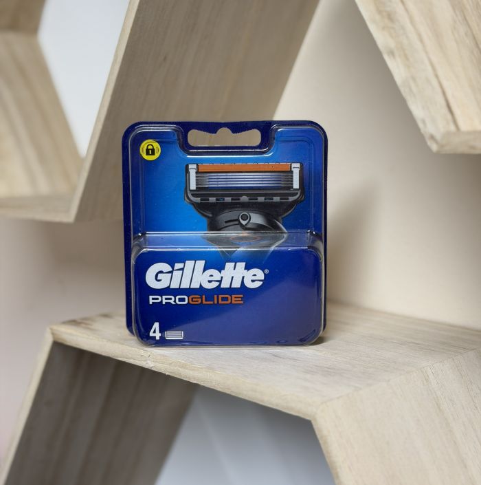 Gillette Proglide Станок 1 + Proglide картриджі (4 шт) (Ручка+1 картридж+упаковка 4 картриджі)